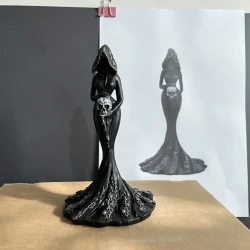 Gothic Faceless Witch Statue Dark Decor
