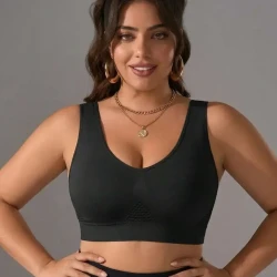 Plus Size Seamless Sports Bra with Removable Pads